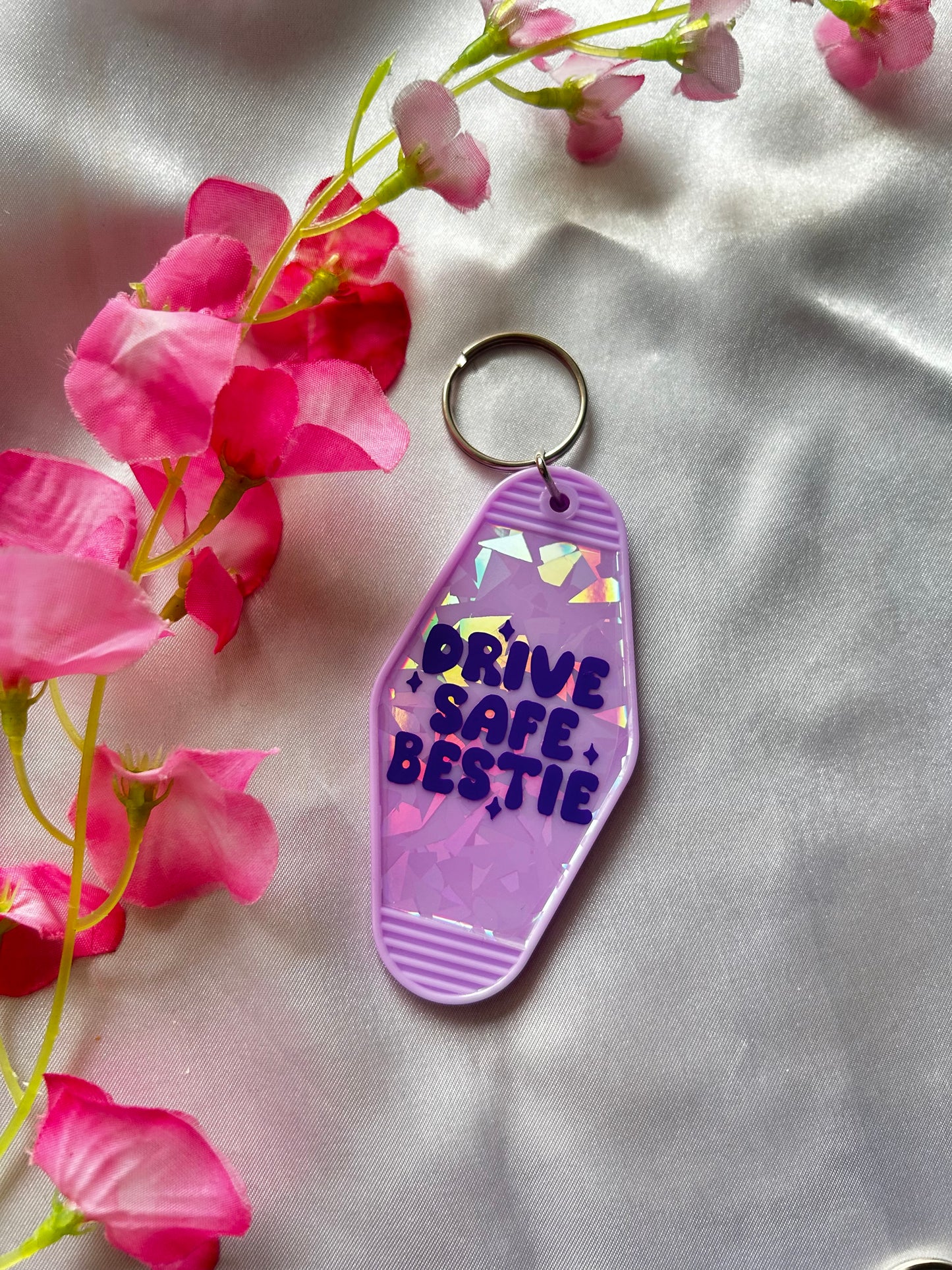 Holographic keyrings