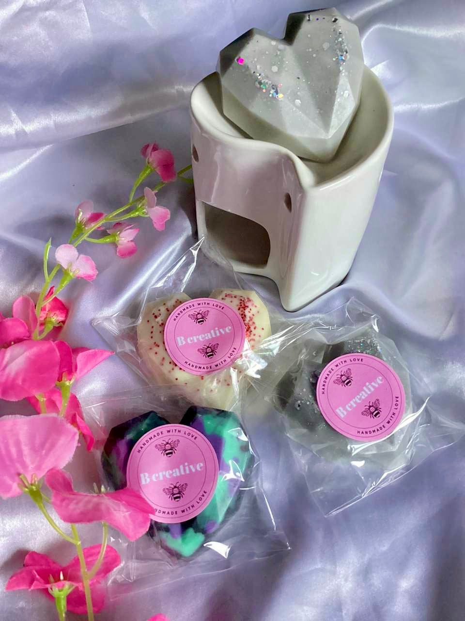 Geometric heart wax melts