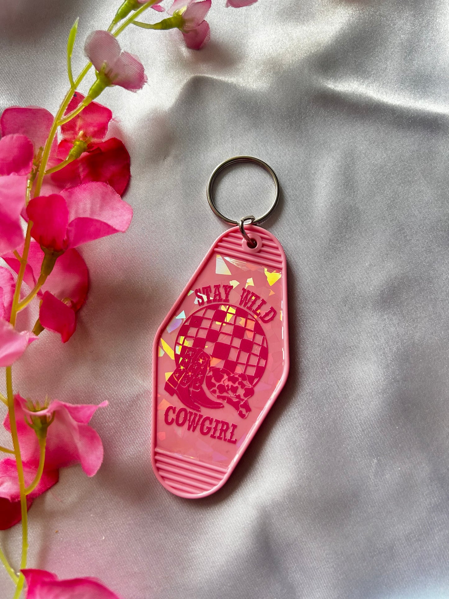 Holographic keyrings