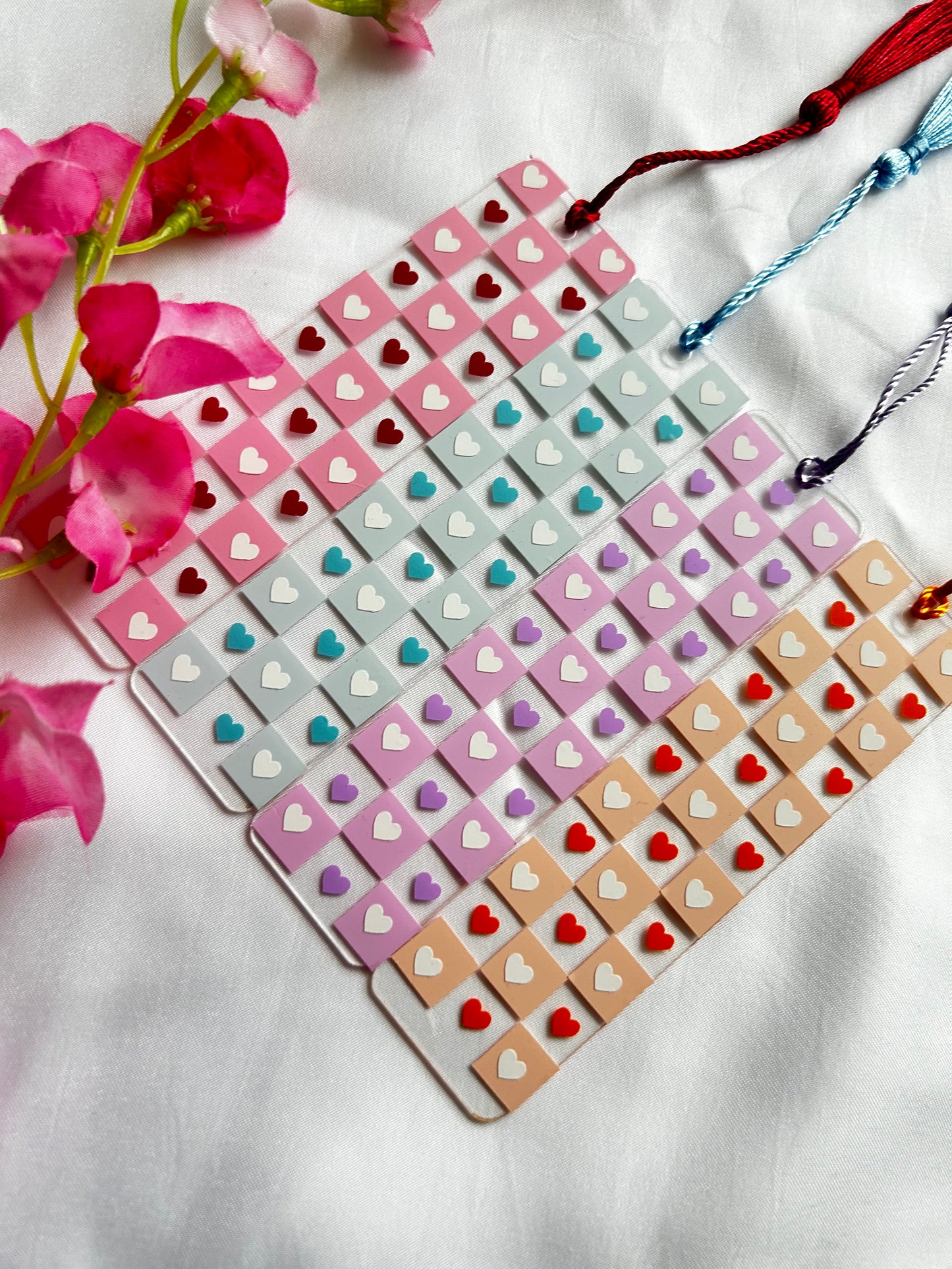 Checkered heart bookmarks