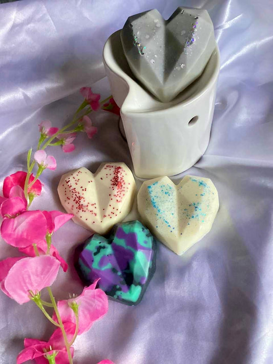 Geometric heart wax melts