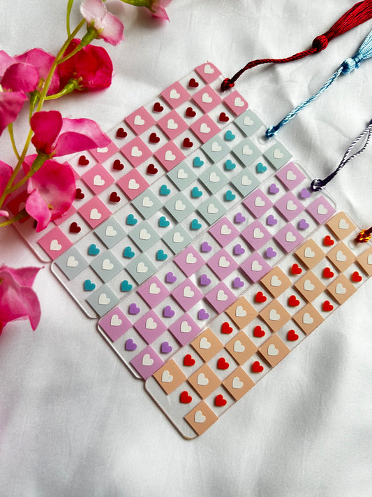 Checkered heart bookmarks